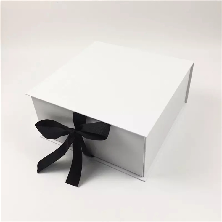 caja de papel de embalaje de regalo de extensiones con cinta