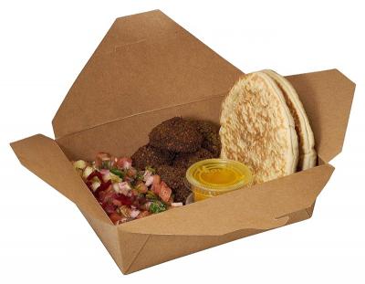 Saque las cajas de almuerzo de papel kraft de los envases de comida rápida